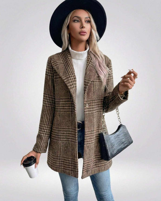 Sienna Jacket – Women's Brown Plaid Jacket from RAMBLION, featuring a slim fit tailored structure and stylish design.