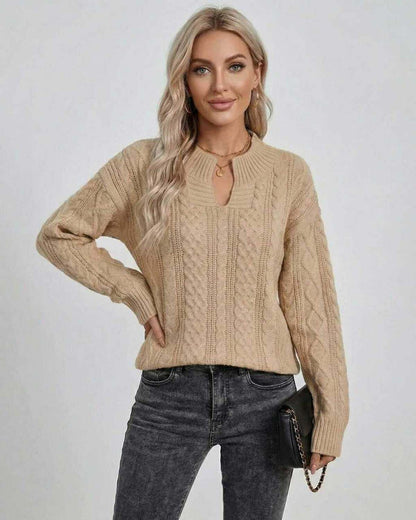 Sagi Sweater by RAMBLION, chic beige cable knit design, perfect for Autumn and Winter wardrobe, versatile and stylish.