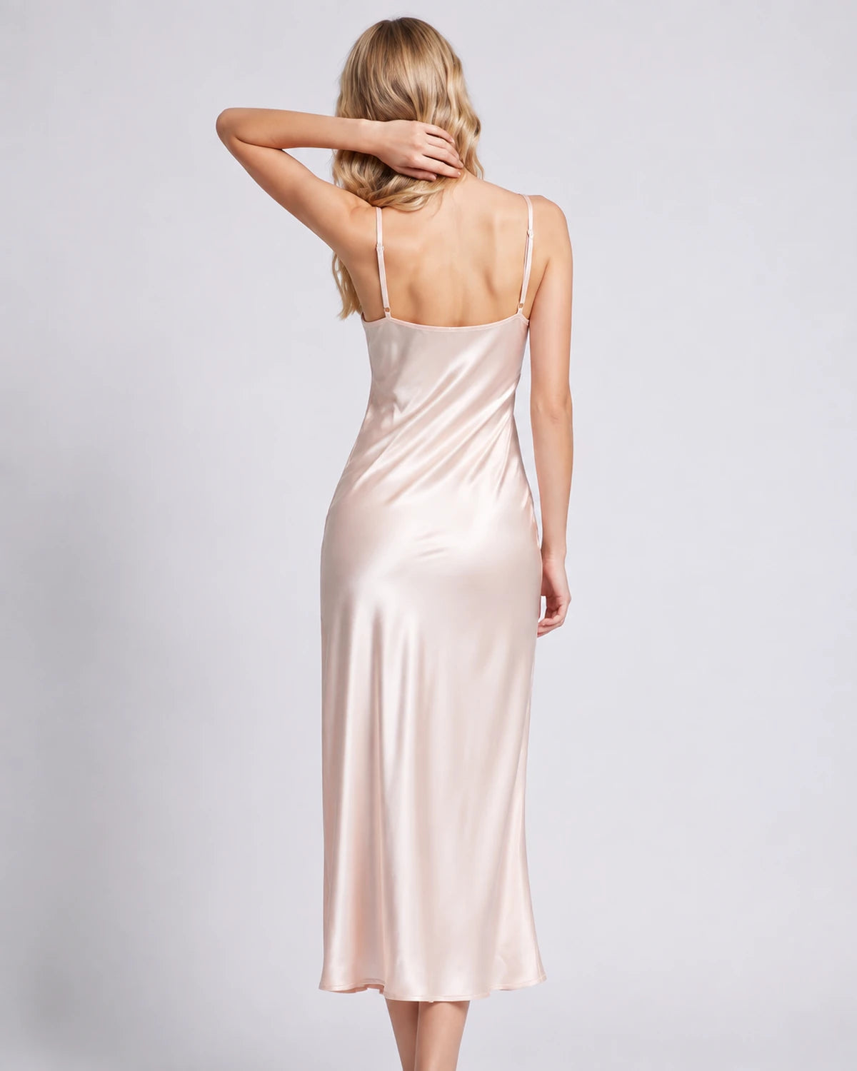 Solenne Maxi Dresses — Champagne | SKU: RB-e5c17e-champa2e-XS,RB-e5c17e-champa2e-S,RB-e5c17e-champa2e-M,RB-e5c17e-champa2e-L,RB-e5c17e-champa2e-XL,RB-e5c17e-champa2e-2XL