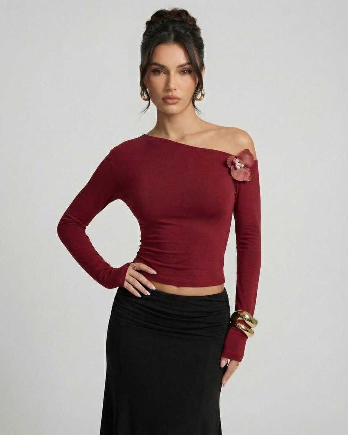 Tago Pullover – Red long sleeve, comfortable fit, elegant style for versatile occasions by RAMBLION.