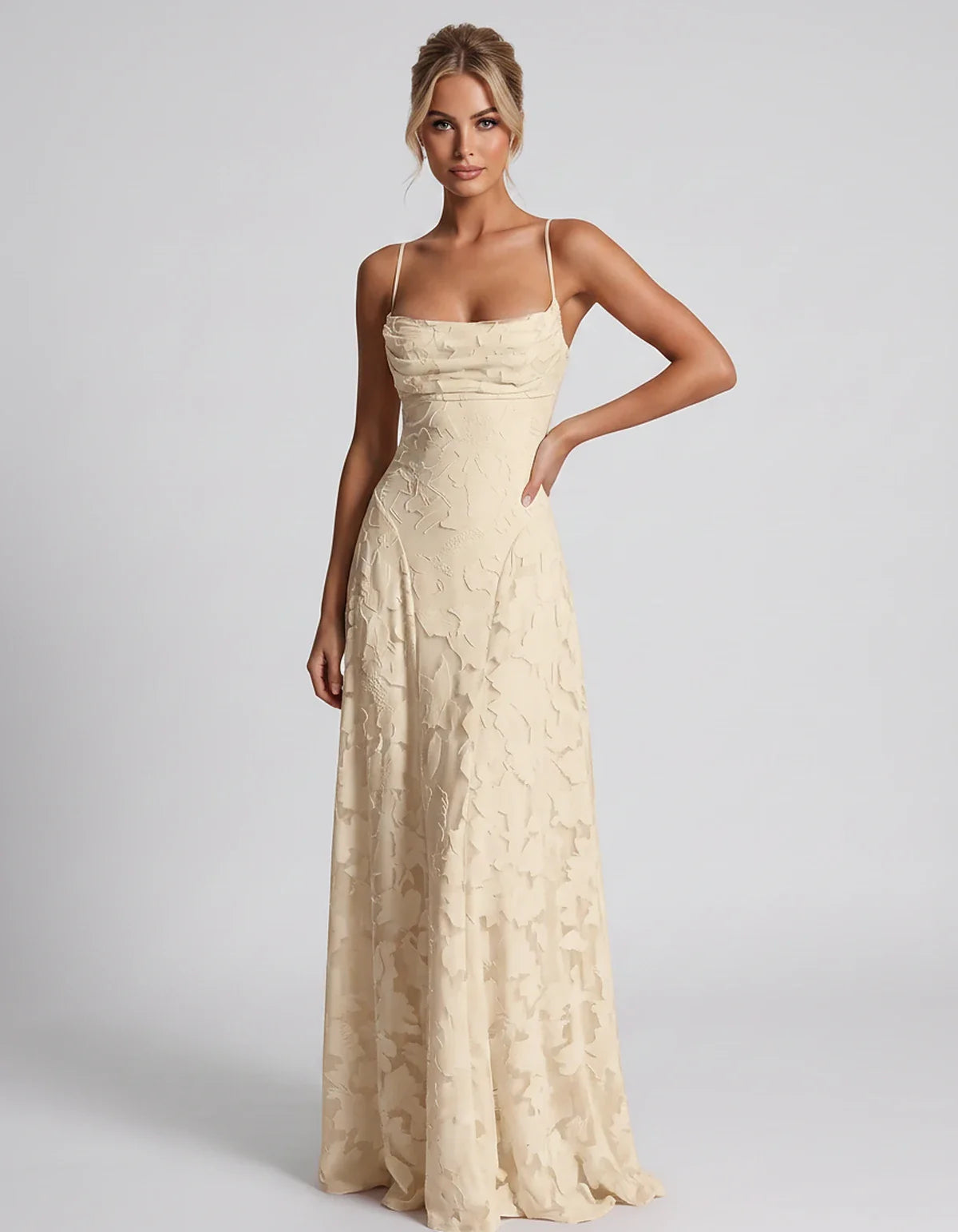 Floral Jacquard Spaghetti Strap Square Neck A-Line Maxi Dress for Party, Cocktail, Evening, Wedding Guest & Summer Events, fr | SKU: VMD-582741963085214-BEIGE-L,VMD-582741963085214-BEIGE-M,VMD-582741963085214-BEIGE-S,VMD-582741963085214-BEIGE-XL,VMD-582741963085214-BEIGE-XS