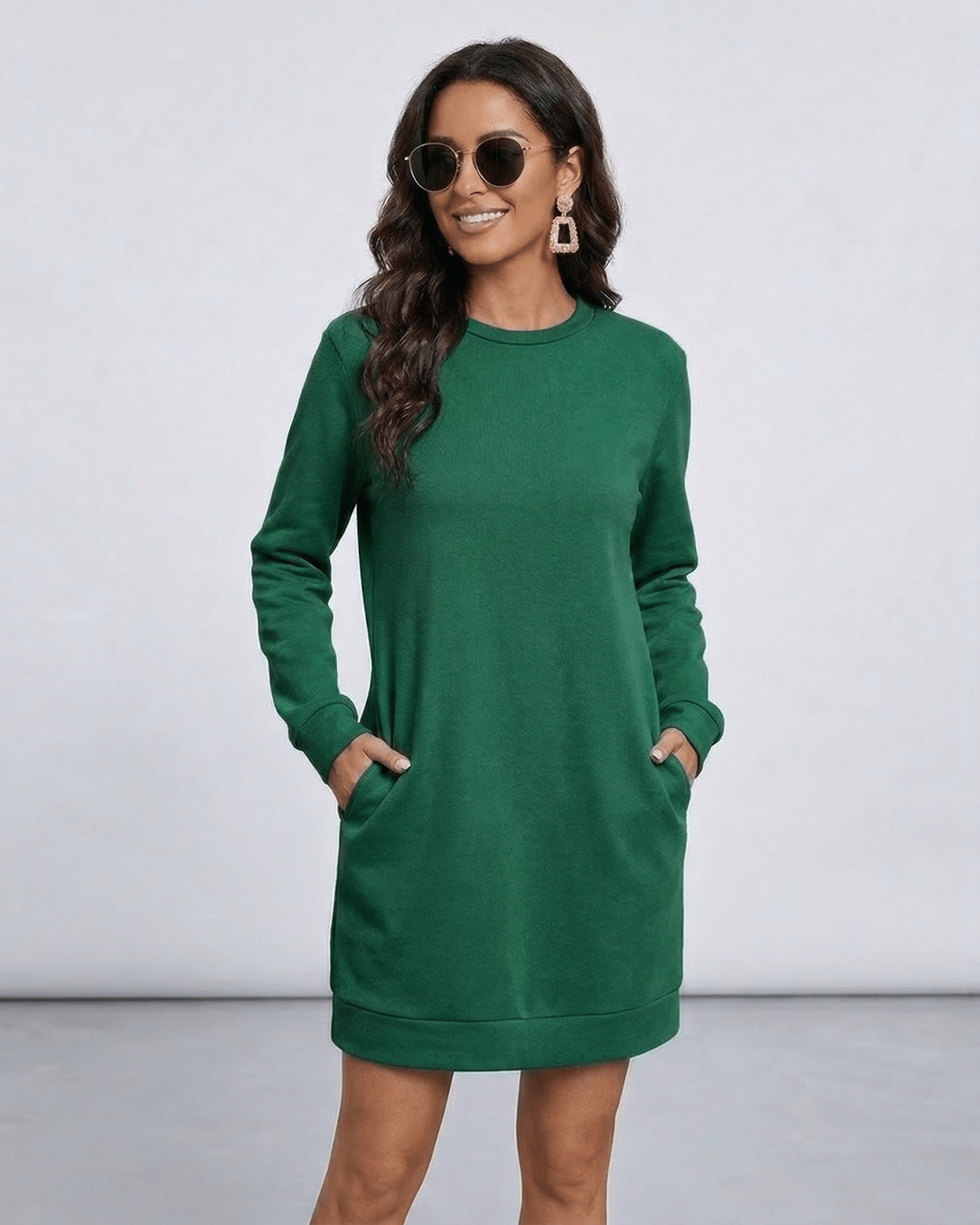 Verde Mini Dress by RAMBLION, cozy green dress with pockets, casual style for any occasion.