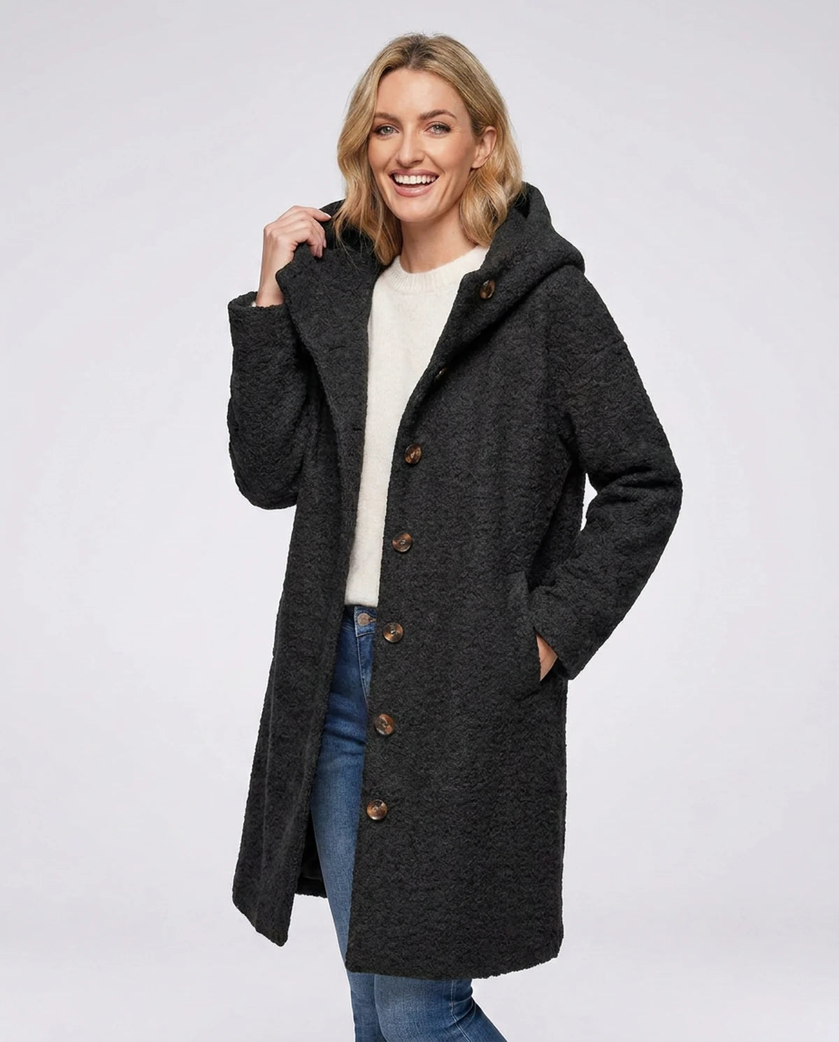 Wisteria Jackets — Black | SKU: RB-e6d000-black-XS,RB-e6d000-black-S,RB-e6d000-black-M,RB-e6d000-black-L,RB-e6d000-black-XL,RB-e6d000-black-2XL