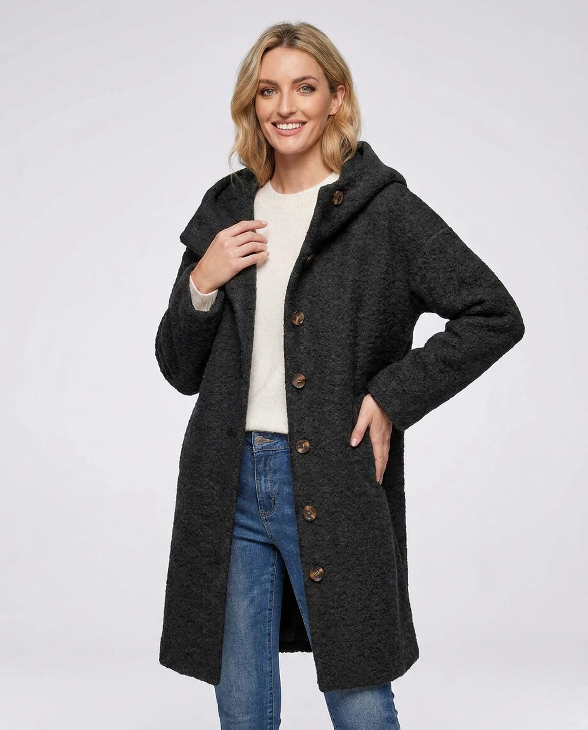 Wisteria Jackets — Black | SKU: RB-e6d000-black-XS,RB-e6d000-black-S,RB-e6d000-black-M,RB-e6d000-black-L,RB-e6d000-black-XL,RB-e6d000-black-2XL