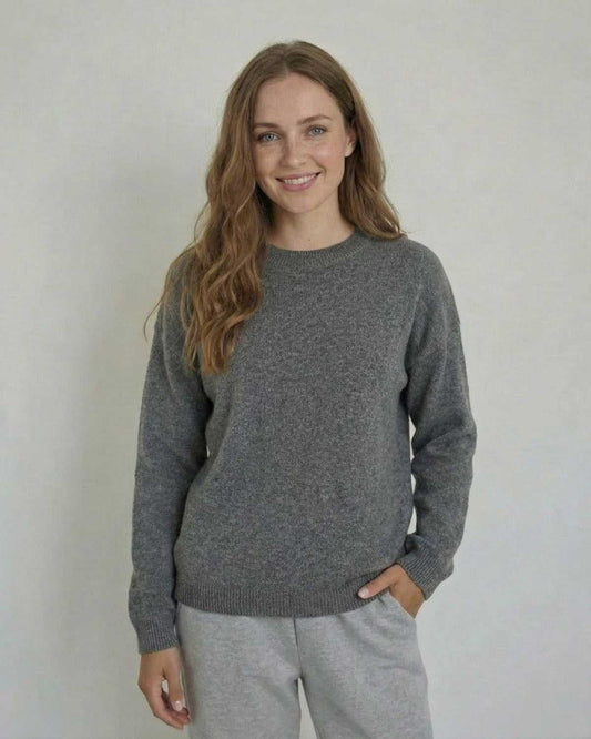 Wyra Pullover by RAMBLION, grey women’s sweater, soft, stylish, perfect for cozy nights and cool weather.