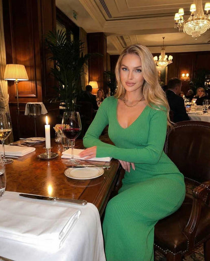 Xaya Midi Dress in vibrant green, ribbed texture, elegant V-neck, stylish for various occasions - RAMBLION