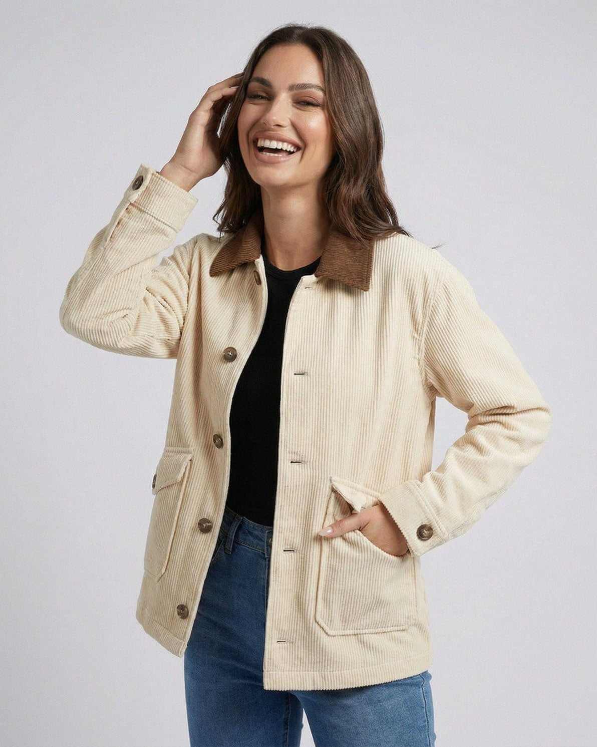 Yema Jacket by RAMBLION, beige oversized corduroy jacket, stylish comfort for everyday wear and relaxation.
