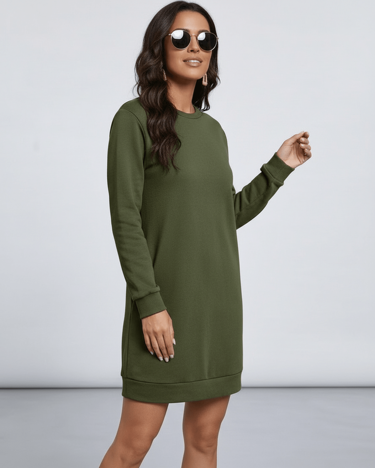 Yena Mini Dress in green, 100% cotton, relaxed silhouette, ideal for layering, by RAMBLION.