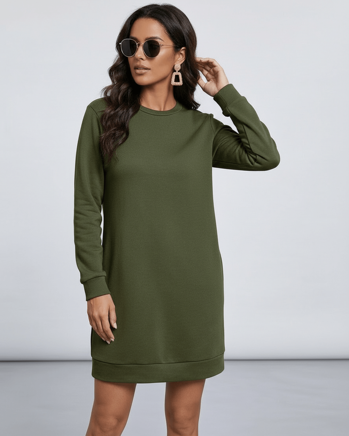 Yena Mini Dress, green color, crew neck, 100% cotton, perfect for layering, elegant style by RAMBLION.