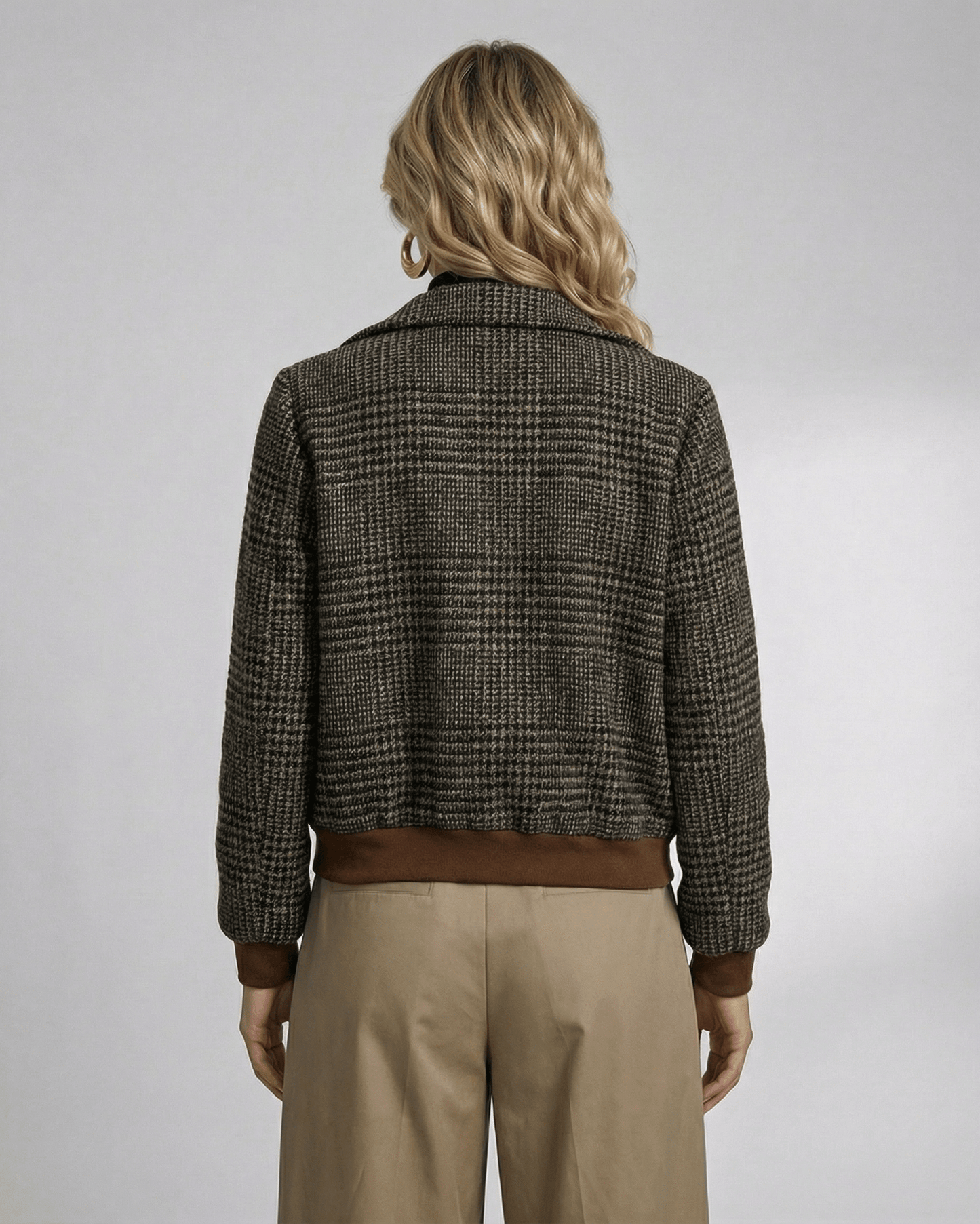 Back view of Zado Jacket by RAMBLION, featuring brown plaid design and tailored fit, perfect for stylish occasions.